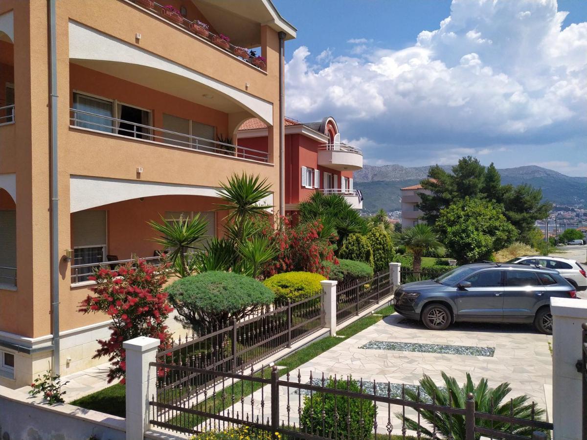 Apartmani Skejic Split Buitenkant foto