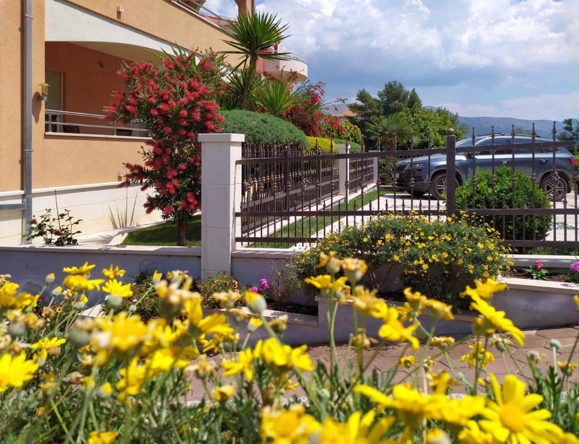 Apartmani Skejic Split Buitenkant foto